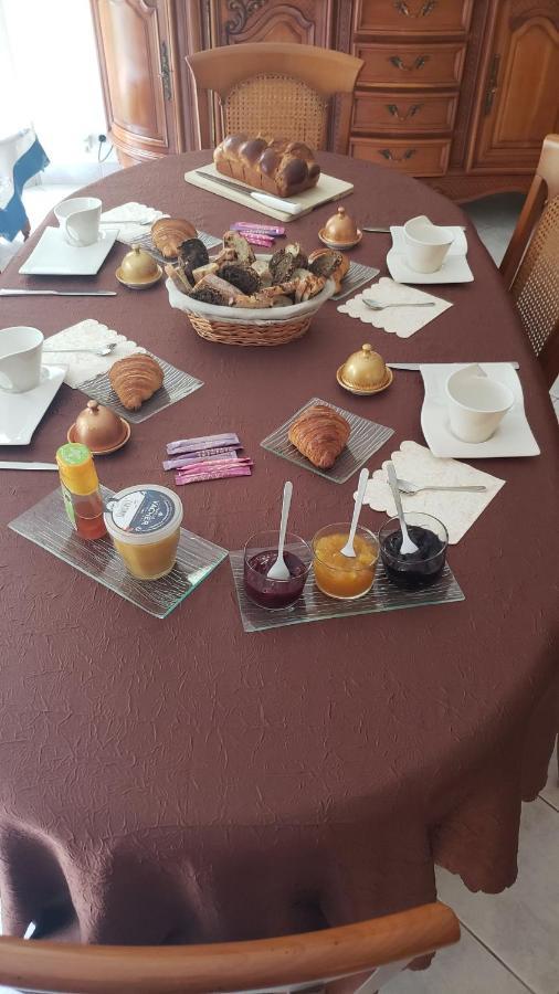 Plessé Le Calme B&B 외부 사진